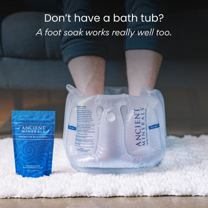 Vill du bada magnesiumbad men har inget badkar? Det gör inget. Ta ett fotbad istället! Det ger också avslappnande effekt. 